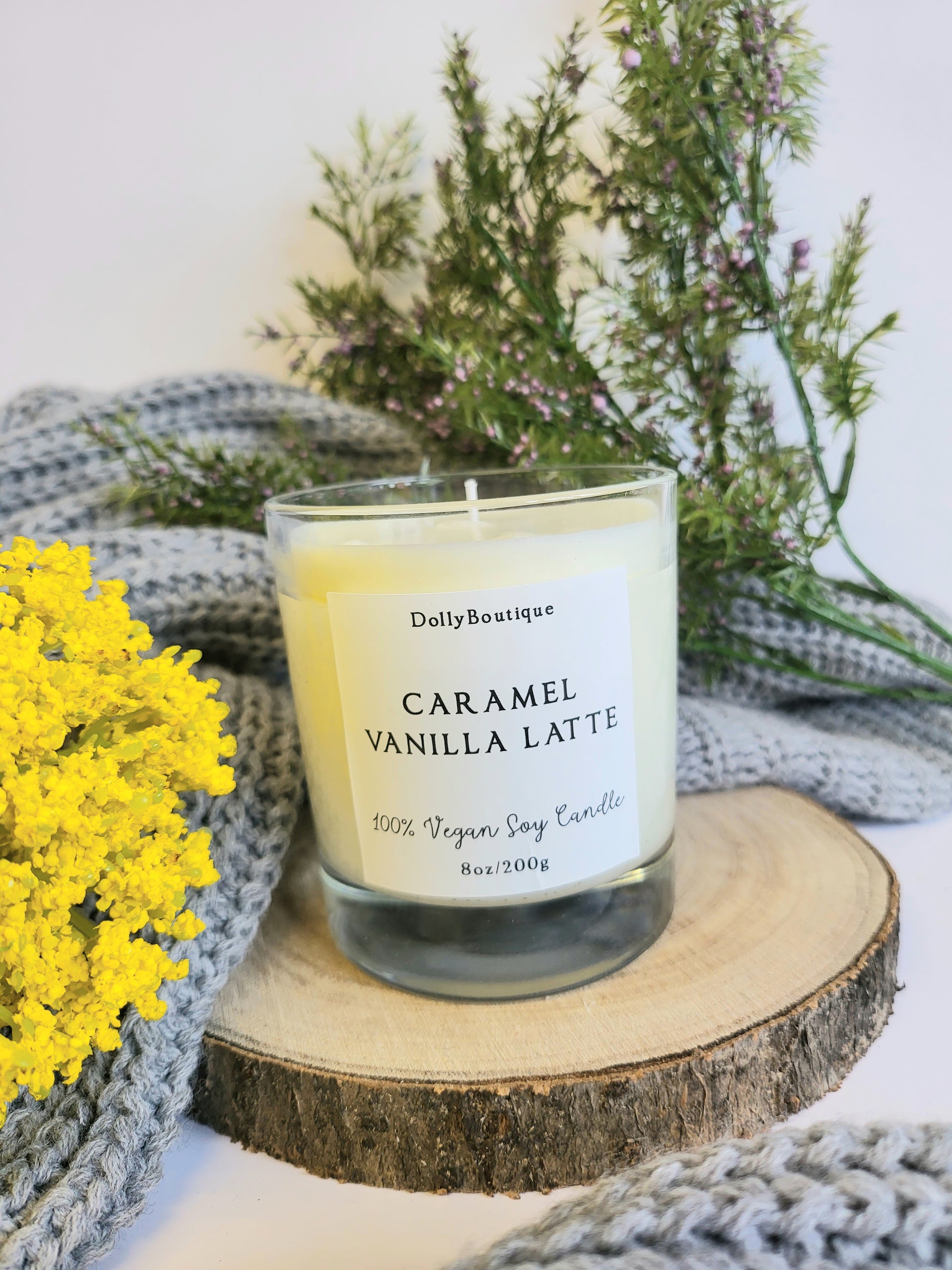 Caramel vanilla latte candle.