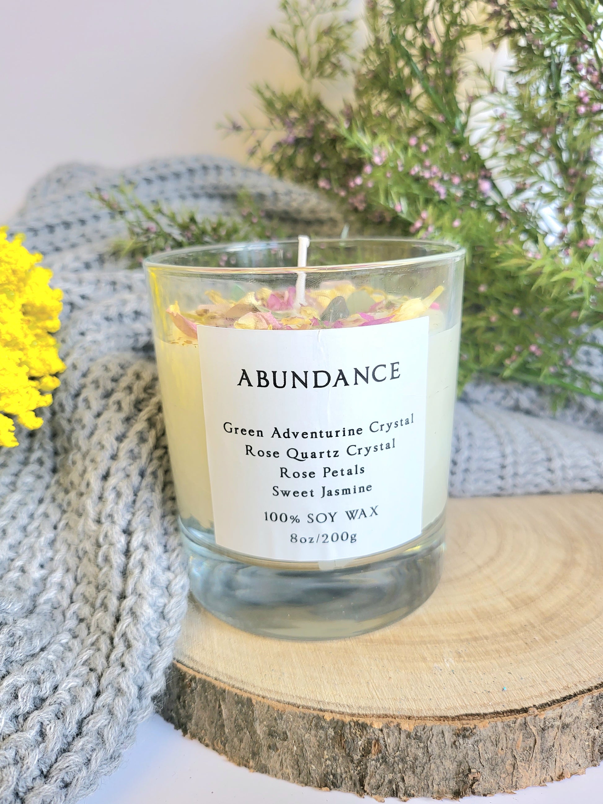 Rose quartz abundance candle.