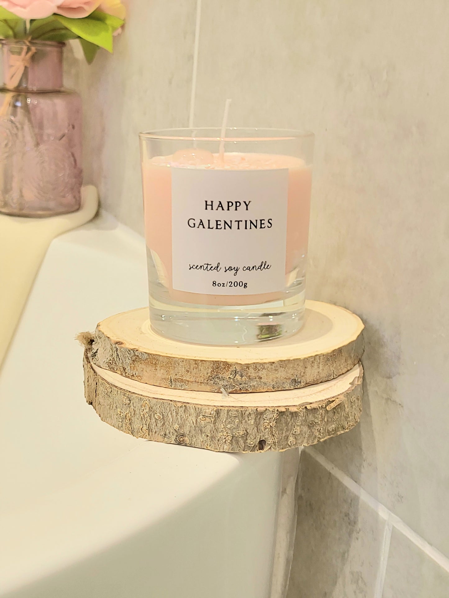 Happy galentines candle.