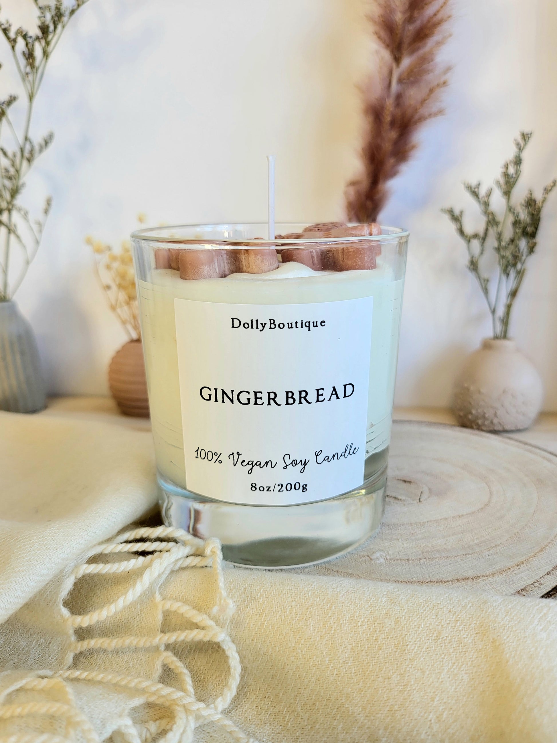 Gingerbread candle.