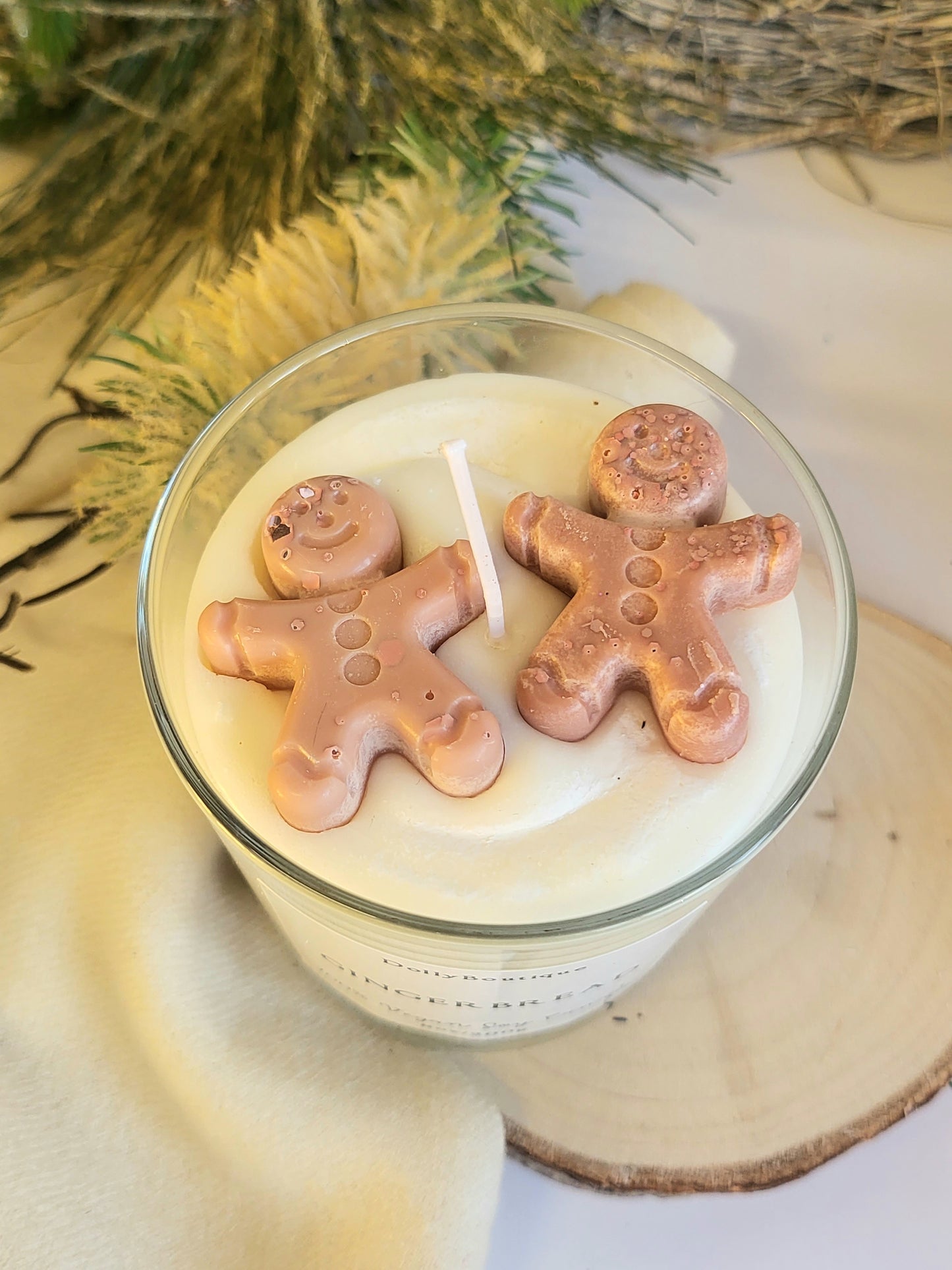 Gingerbread candle.